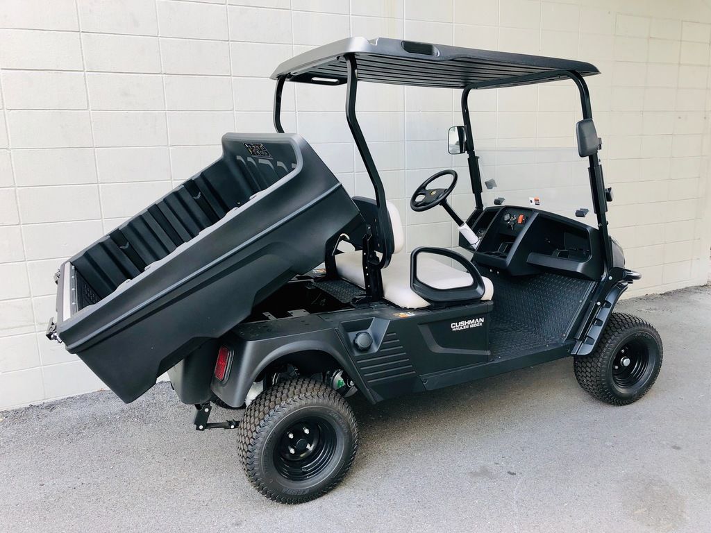 2026 Cushman Hauler® 1200X Gas - Image 2
