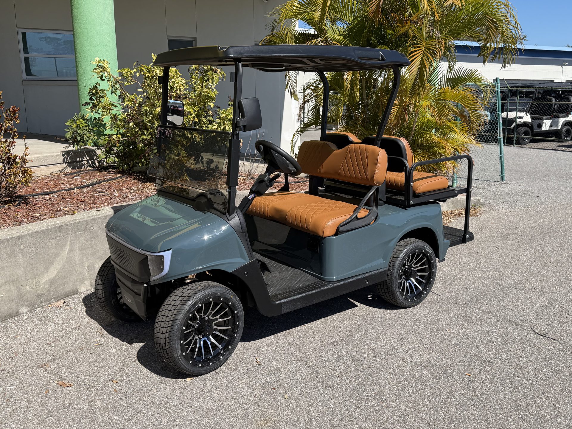 2020 Refurbished EZGO RXV Elite Lithium APEX