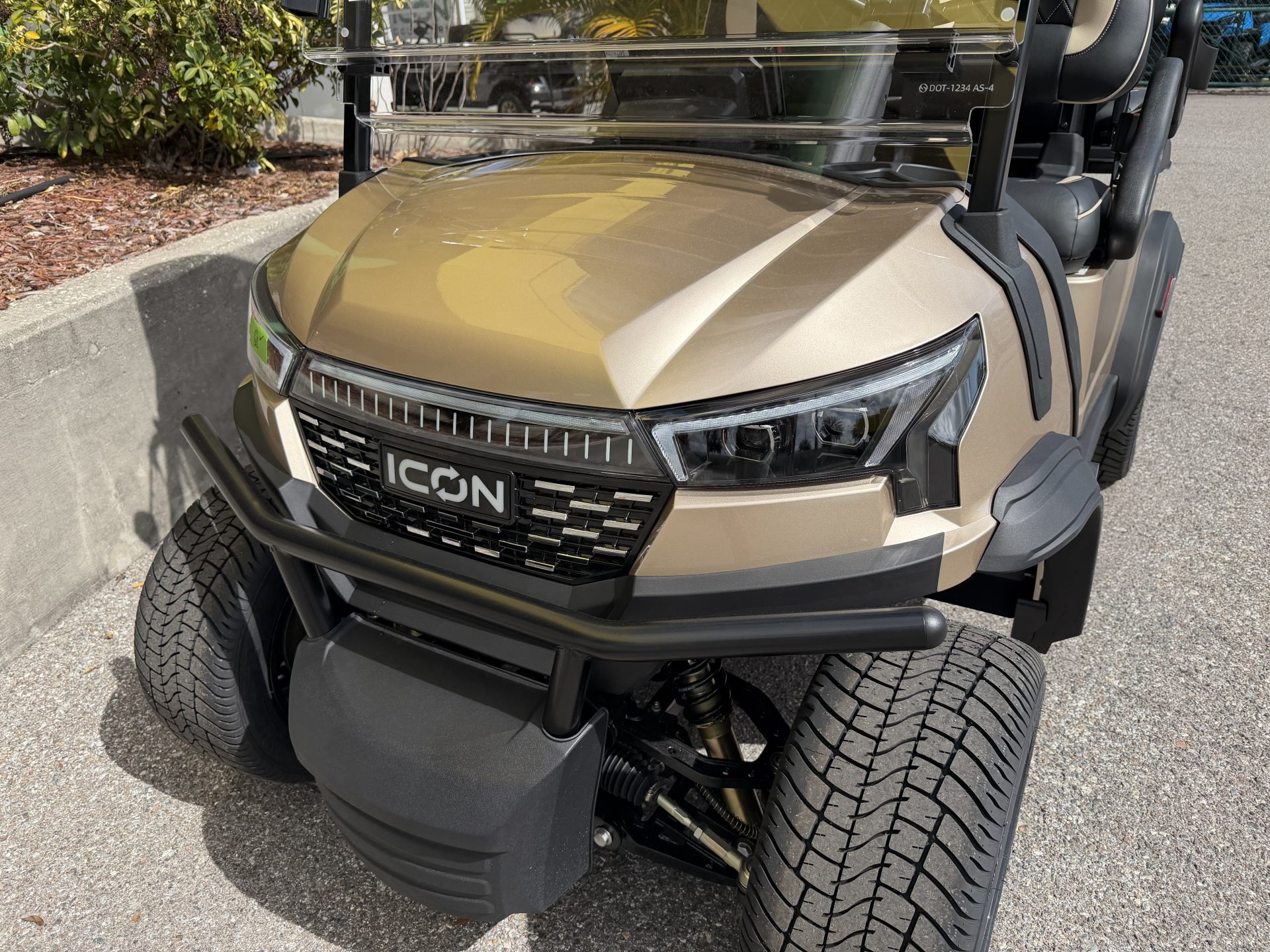 2026 ICON i40X - Image 4