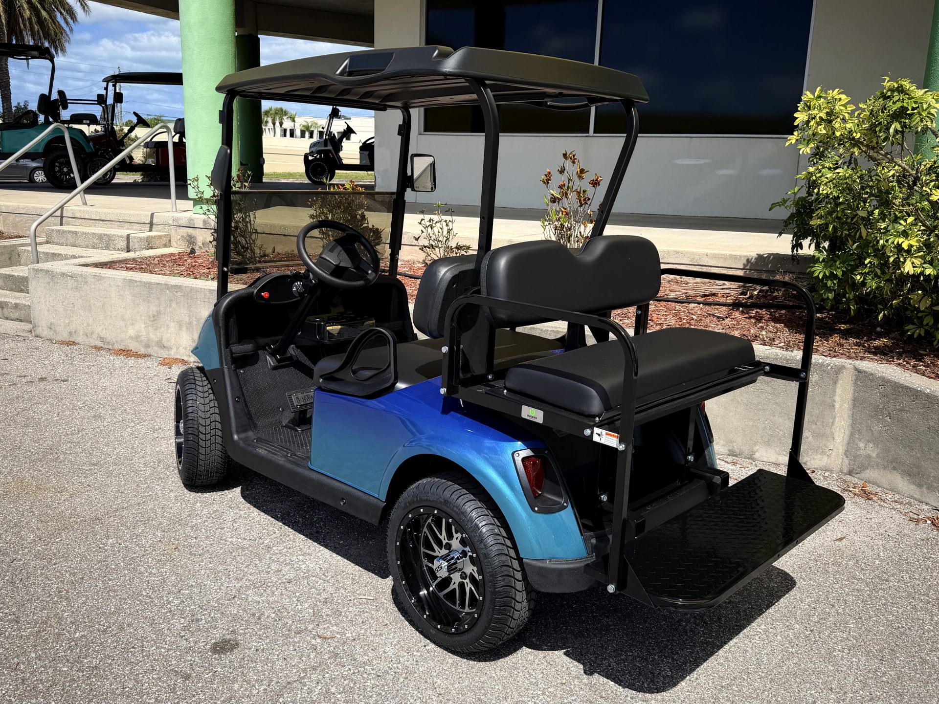 2020 EZGO Lithium RXV Refurbished BLUE FADE - Image 2
