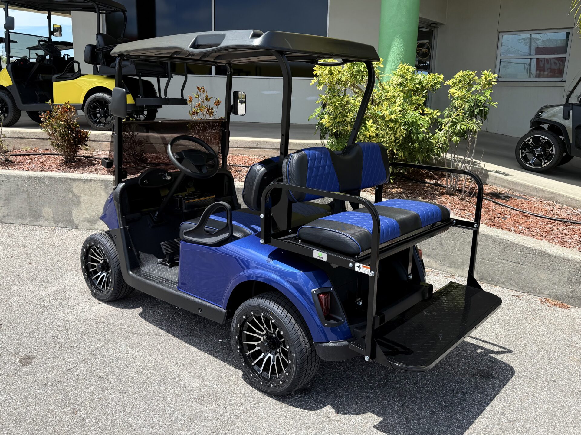 2020 EZGO RXV Refurbished Lithium - Image 2