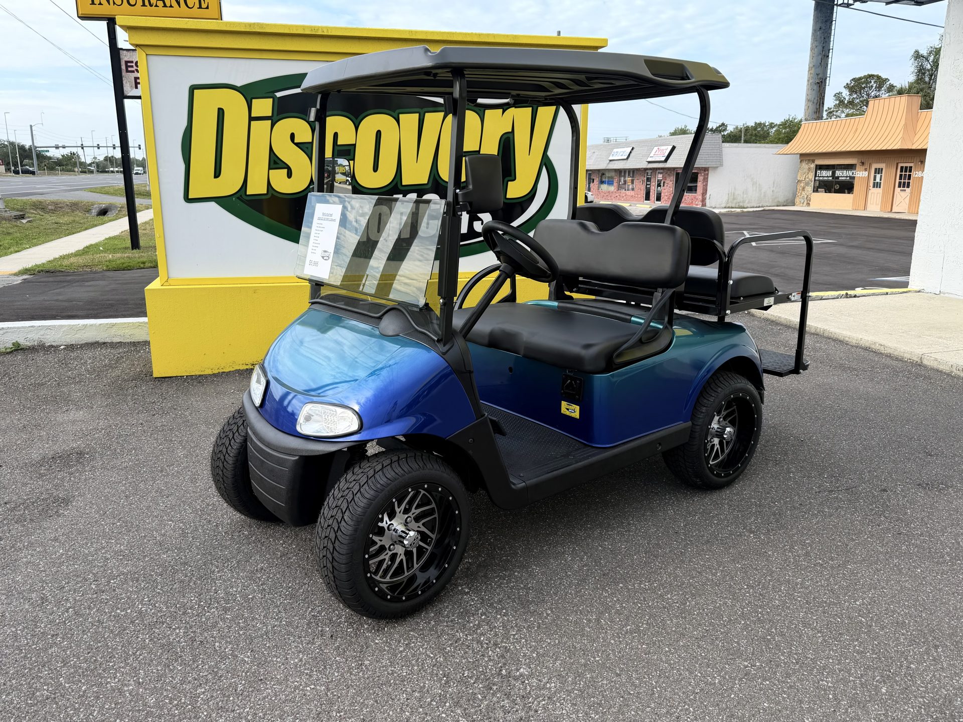 2020 EZGO RXV Refurbished Lithium Blue Fade