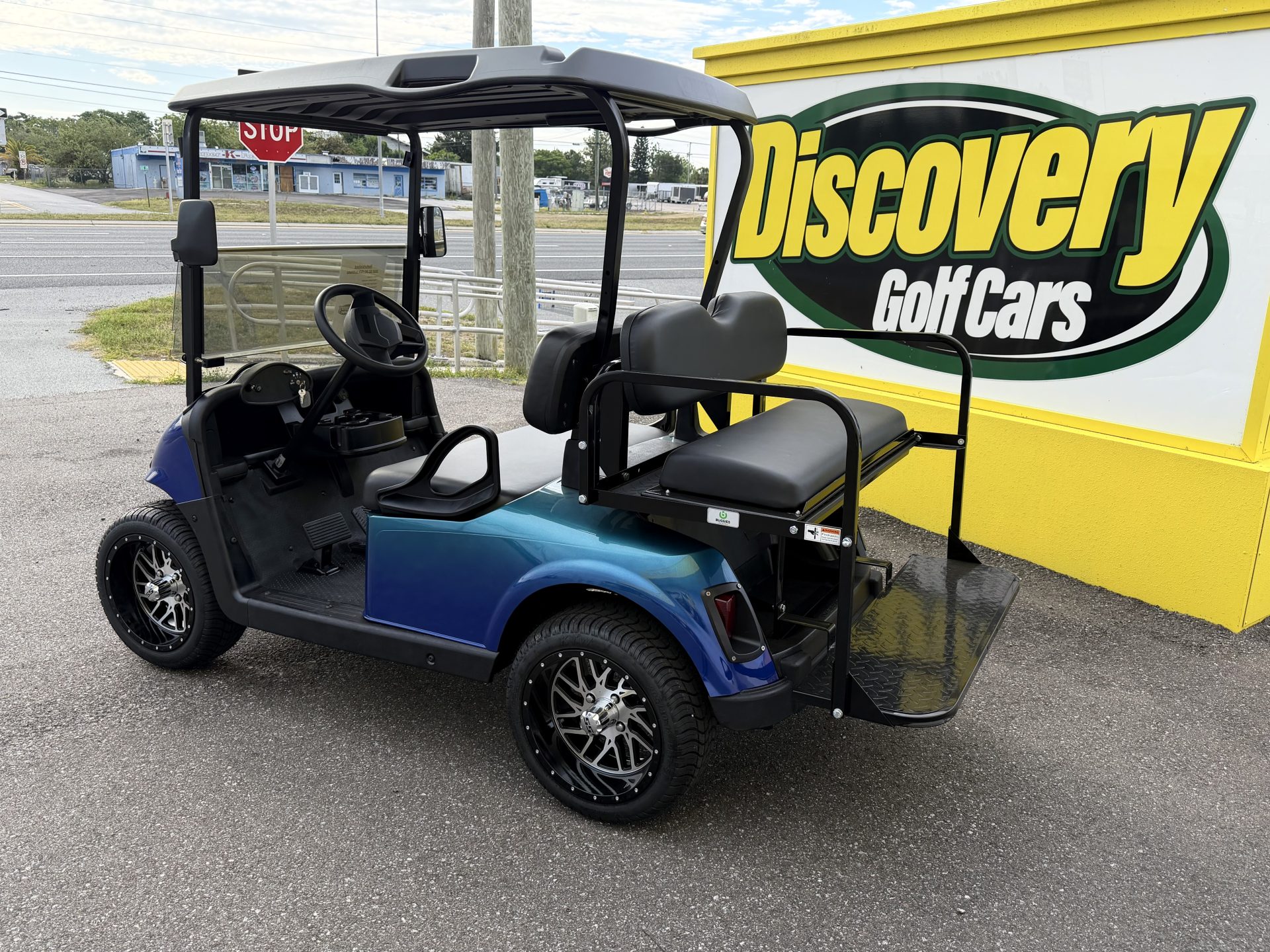 2020 EZGO RXV Refurbished Lithium Blue Fade - Image 2
