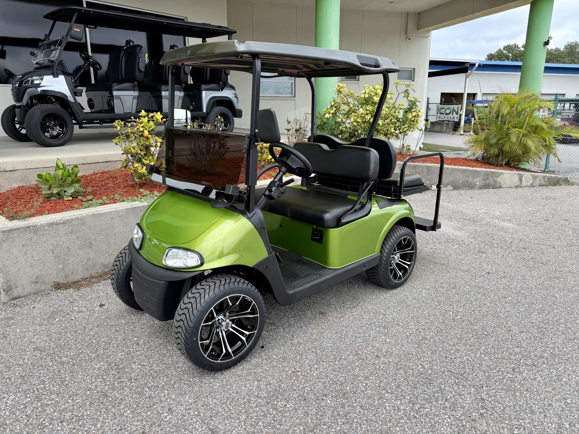 2020 EZGO RXV Refurbished Lithium