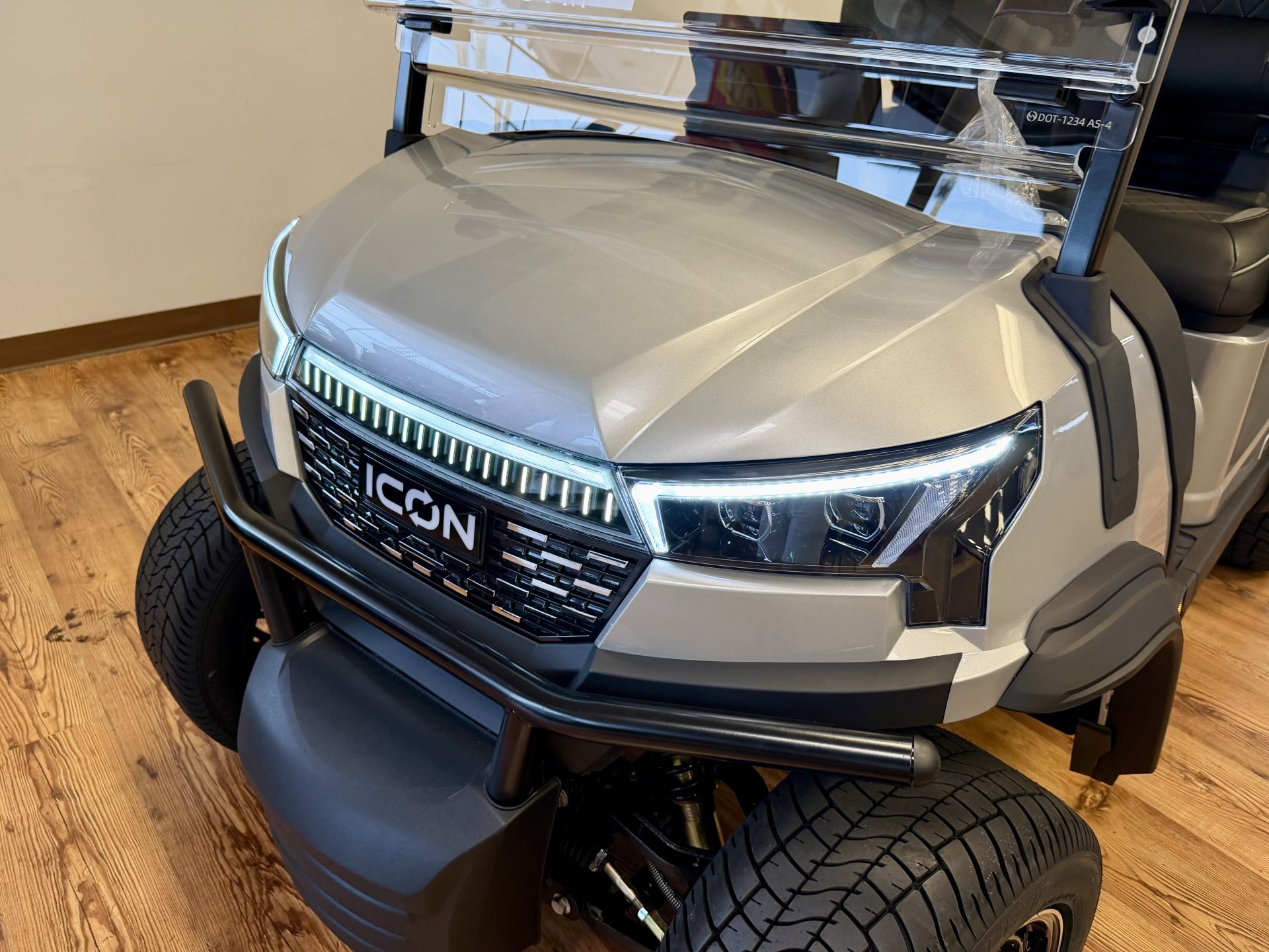 2026 Brand New ICON i40X Lithium Street Legal - Image 2