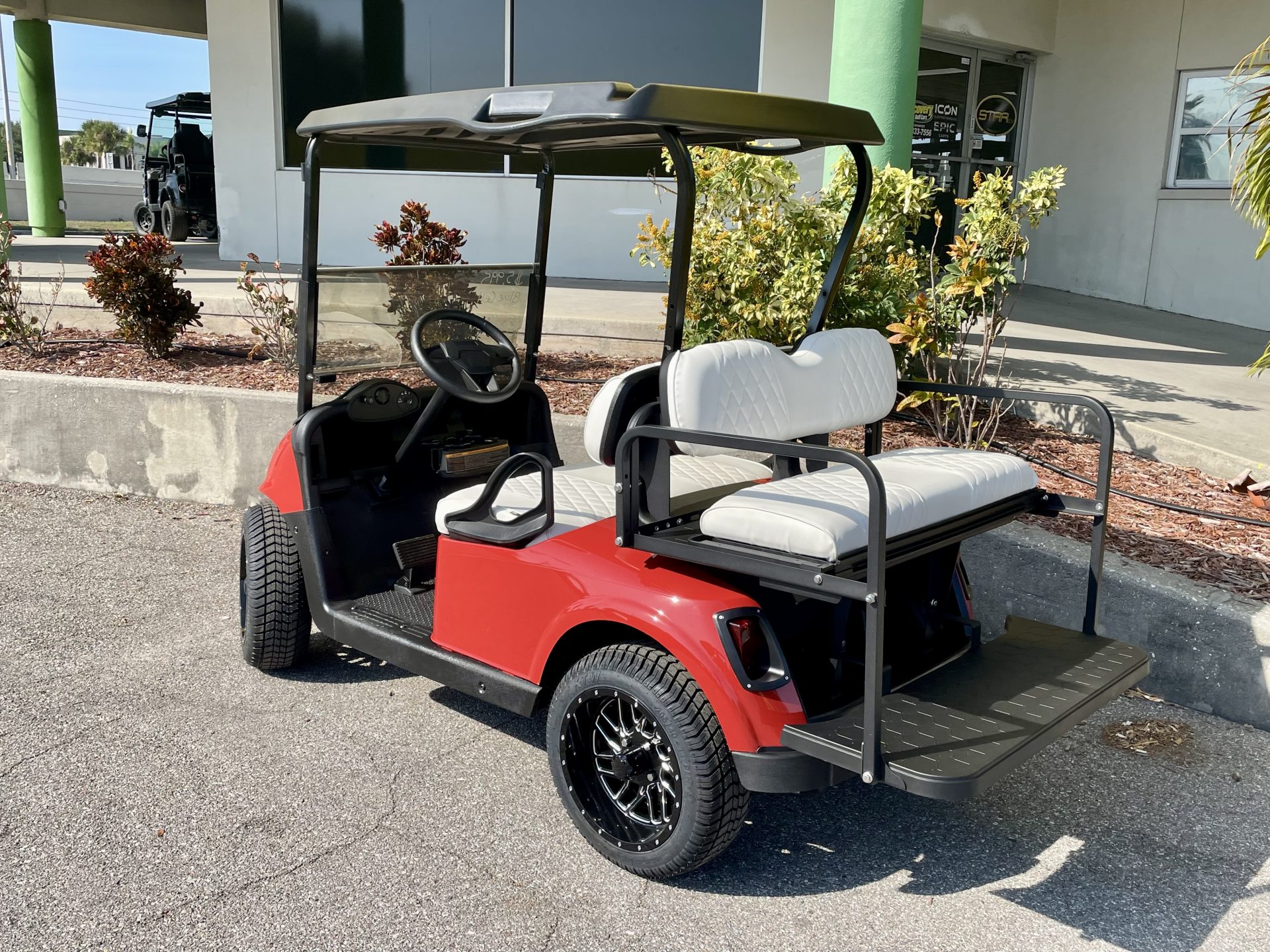 Refurbished EZGO RXV Elite Lithium Bimini Red - Image 2